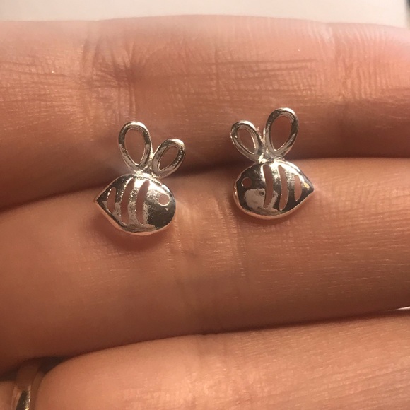 Sterling Silver 925 Bee 🐝 Stud Earrings - Picture 2 of 3